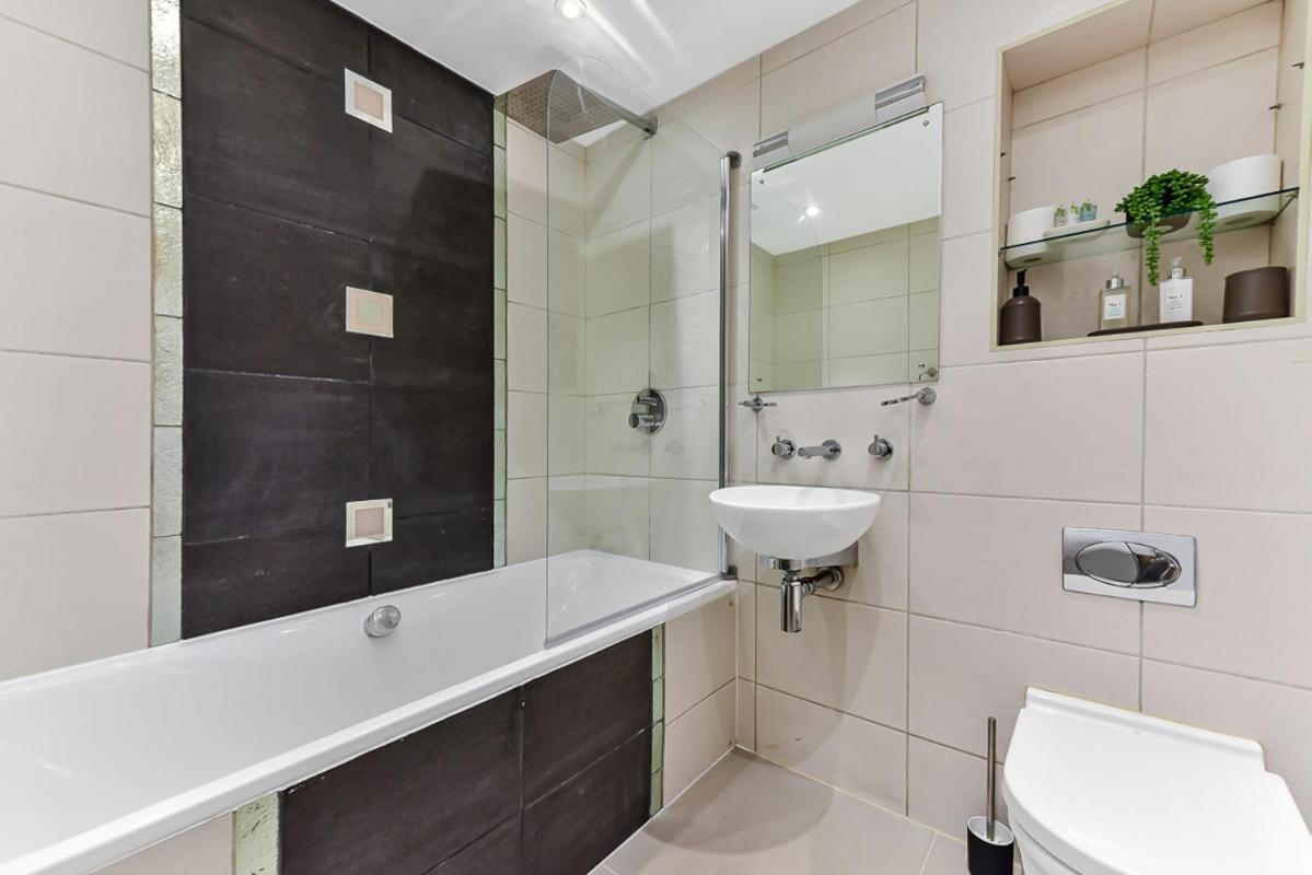 Spacious Cosy 2 Bed Flat, Central London Ngoại thất bức ảnh